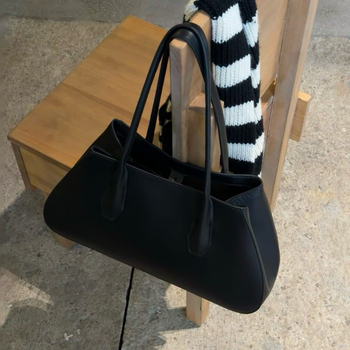 Row Saddle Bag Alger, torba preko ramena od kože prvog sloja, minimalističkog stila, dnevna tote torba za žene