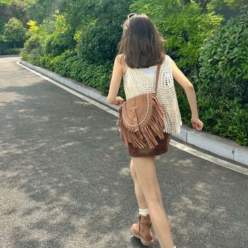 Ženska velúr torbica s resicama, crossbody, retro boemski etnički stil