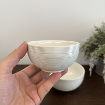 Bol ceramic, seria White Thread, rotund, compatibil cu microunde, potrivit pentru orez și tăiței