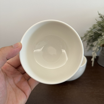 Bol ceramic, seria White Thread, rotund, compatibil cu microunde, potrivit pentru orez și tăiței
