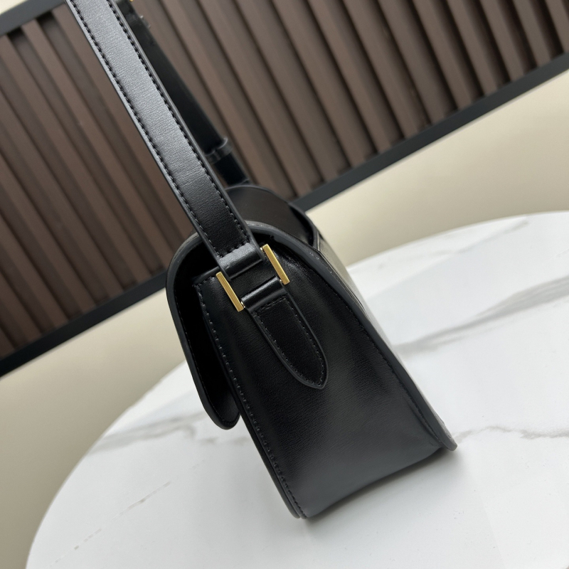 Yangshulin sedlasta torba, 2025 novi model, mala kvadratna crossbody torba s lancem, od prave kože, gradski minimalistički stil