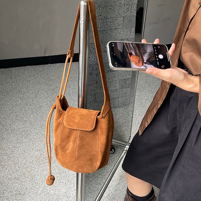 Luksuzna nubuk kožna Hobo torbica za rameno s crossbody stilom za žene