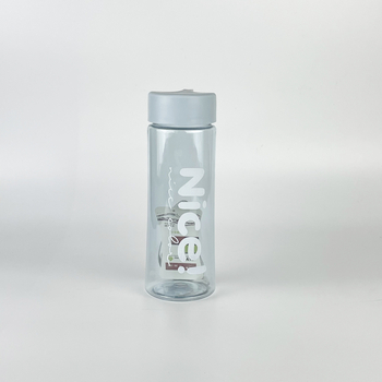 Sticlă de apă sport portabilă, design minimalist, din plastic rezistent la temperaturi înalte