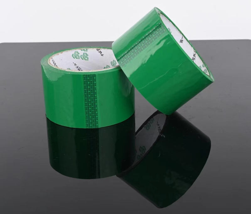 Bandă de ambalare colorată, vâscozitate înaltă, 55 mm x 50 yd, film BOPP, adeziv pe bază de apă, galben, albastru, roșu, verde, pentru sigilarea coletelor