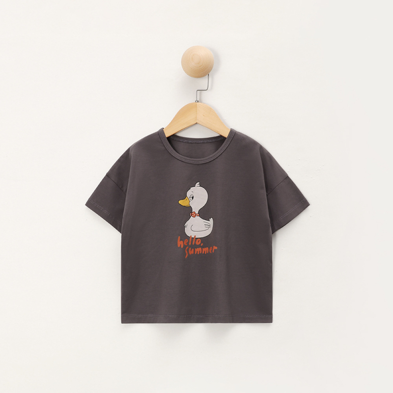 Gyermekeknek készült rövid ujjú pamut póló Nordic-Inspired stílusban, kerek nyakú, nyárra, cartoon mintával