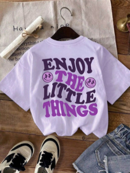 Gyerekeknek szóló rövid ujjú póló 'Enjoy the Little Things' feliratos printtel, laza szabás, kerek nyakú