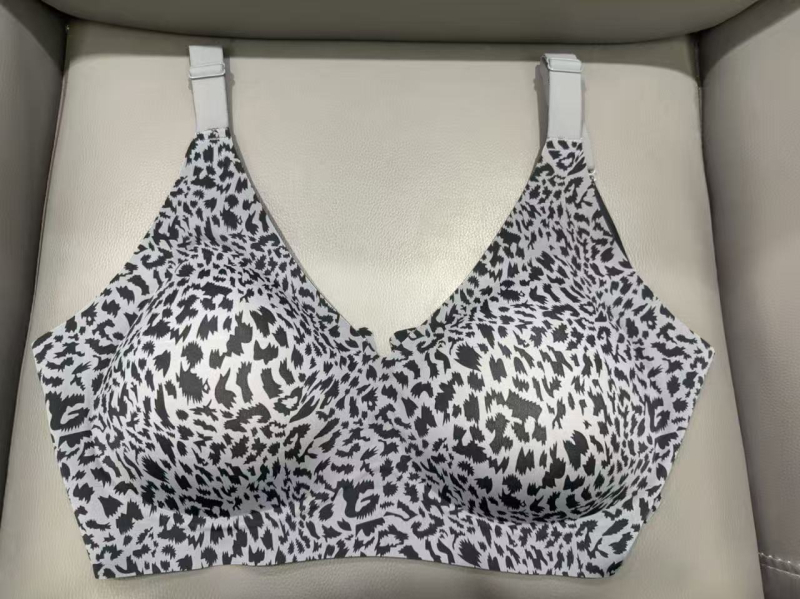 Plus-size grudnjak s leopard uzorkom, bezšivne, čvrsta košarica, udobna potpora, veliki obujam košarica, oblikovanje tijela, push-up efekt