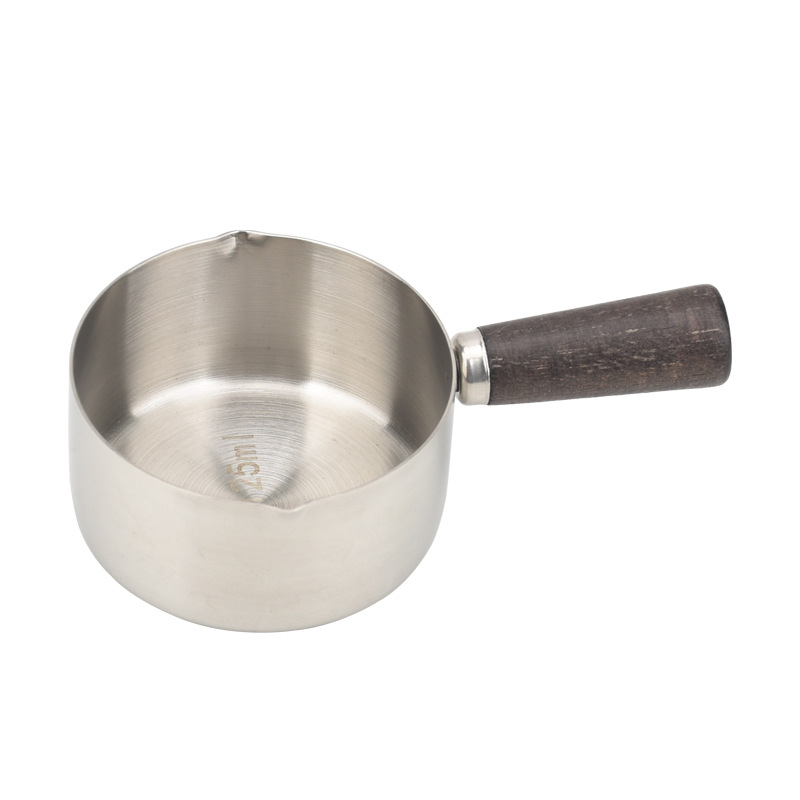 Set de linguri măsurătoare din oțel inoxidabil cu mâner din lemn, patru piese, pentru făină, lapte praf, cafea și pudră de proteine.