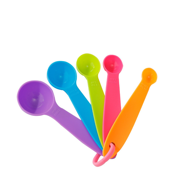 Set din plastic PP cu linguri și căni de măsurare pentru coacere, pentru cafea, făină și condimente; 5 sau 10 piese.