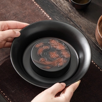 Tavă de ceai din ceramică purpurie cu pește care se joacă într-un iaz cu lotus, tavă rotundă în stil chinezesc, accesorii pentru setul de ceai de uz casnic
