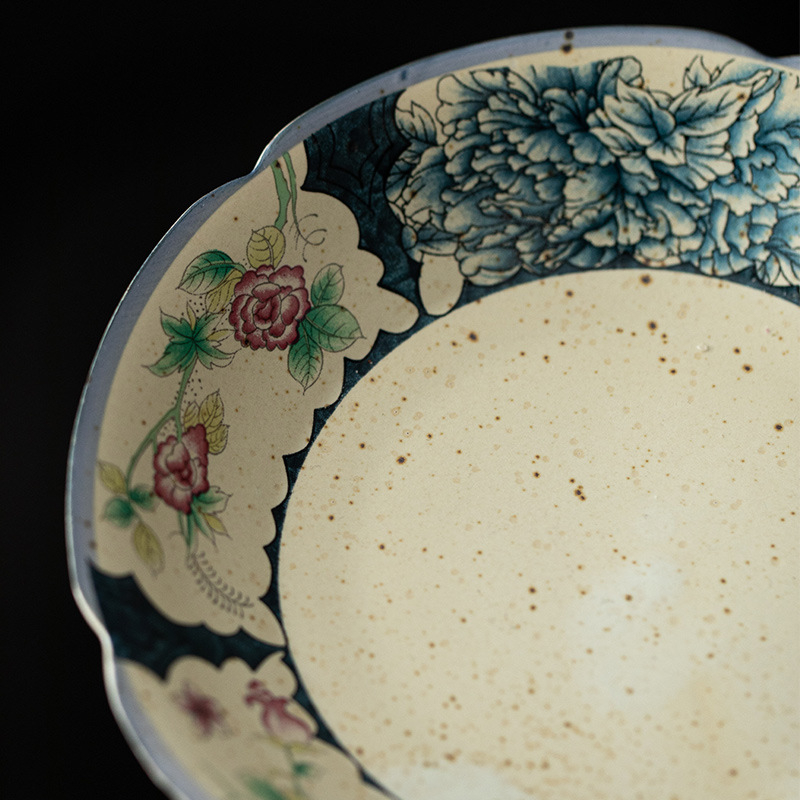 Set ceramic pentru ceai cu ceainic și cești, bază izolantă, tavă pentru gustări și tavă pentru infuzie uscată, motiv Fluture-Lilie