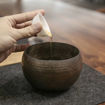 Vas mic de apă, lucrat manual, cu glazură de fier pentru matcha, stil japonez cu glazură aurie, accesorii pentru ceai Kung Fu