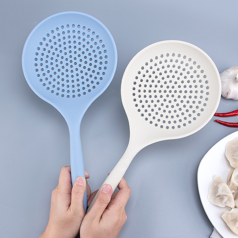 Lingură din siliconă mare, cu găuri, pentru scurgerea pastelor și gălușelor, din material alimentar, rezistent la temperaturi înalte, mâner lung