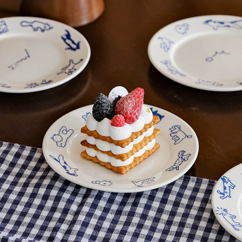 Farfurie ceramică cu motiv os, design desen animat, pentru uz casnic; potrivită pentru pisici și câini; rotundă, diametru 15–16 cm; farfurie pentru gustări și desert.