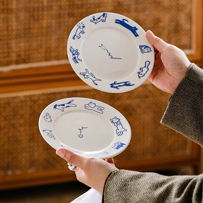 Farfurie ceramică cu motiv os, design desen animat, pentru uz casnic; potrivită pentru pisici și câini; rotundă, diametru 15–16 cm; farfurie pentru gustări și desert.