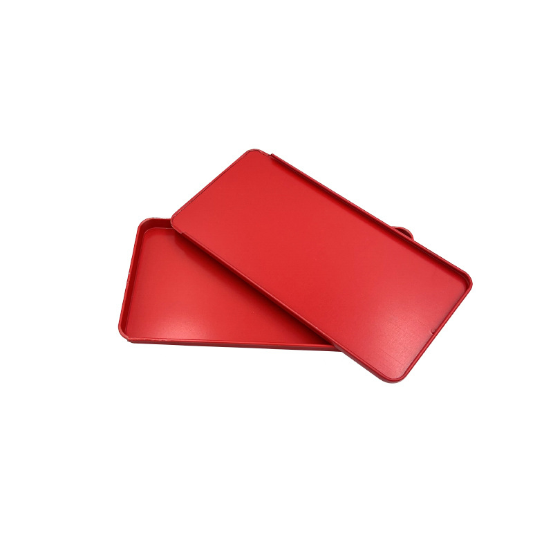 Set de trei unelte pentru crab într-o cutie metalică: clește pentru crab, foarfecă pentru crab și ac de curățare a crabului