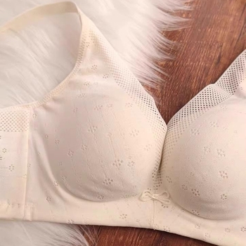 Izuzetno mekan grudnjak od japanske svile za žene — skupljanje bočnih grudi, bez underwire, anti-sag podrška, udoban pun košarica dizajn