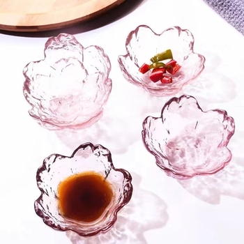 Japán stílusú üvegtál rózsaszín aranyszegéllyel, sakura virág mintával, kis tál mártásokhoz