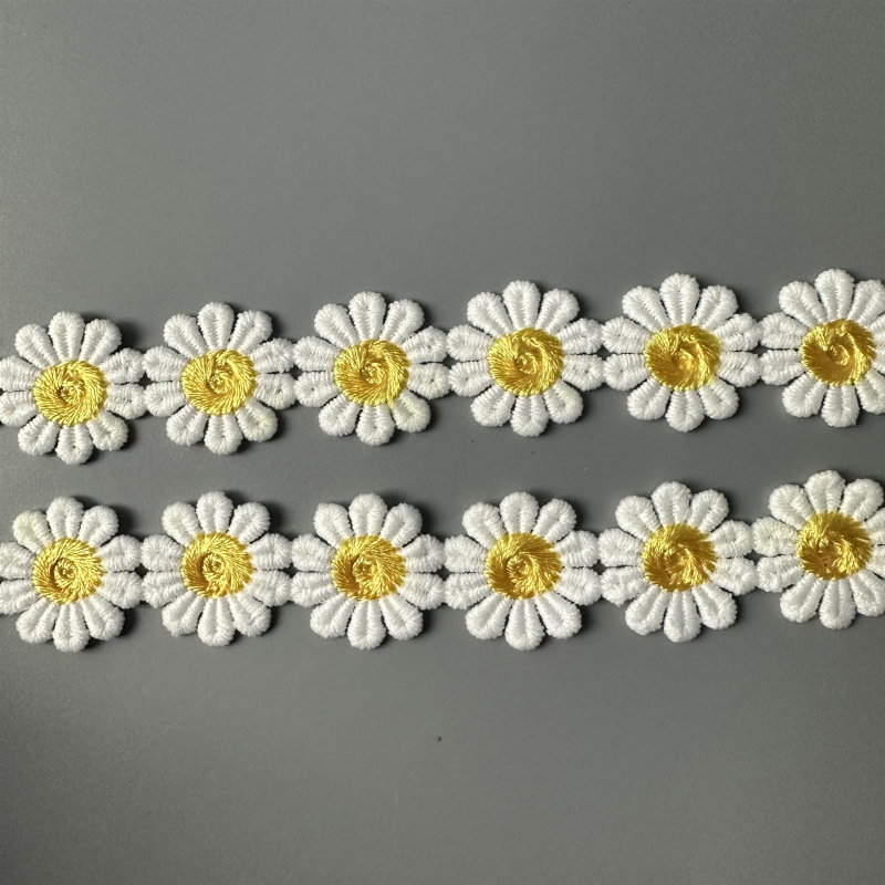 Dantelă din mătase de lapte, solubilă în apă, cu margarete mici, pentru decorațiuni DIY — margarete florale pentru hainele copiilor, lenjerie, pantofi, pălării și genți
