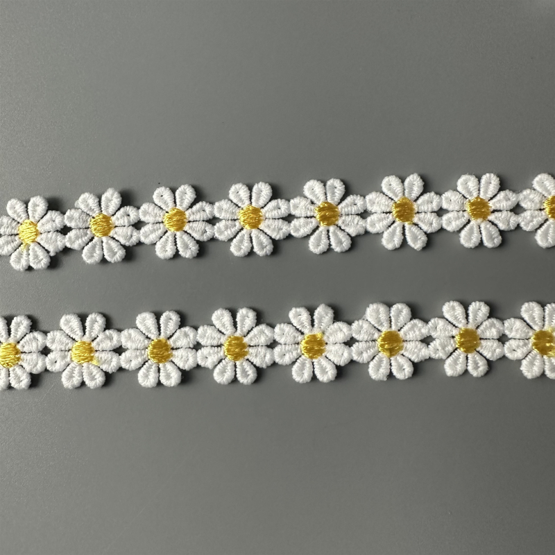Dantelă din mătase de lapte, solubilă în apă, cu margarete mici, pentru decorațiuni DIY — margarete florale pentru hainele copiilor, lenjerie, pantofi, pălării și genți