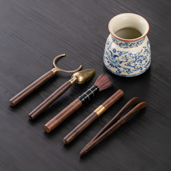 Set de ceai în stil tradițional Ru kiln, ceramică albastru- Alb, ceremonie de ceai, cu șase domni, accesorii: clip pentru ceai și ac pentru ceai