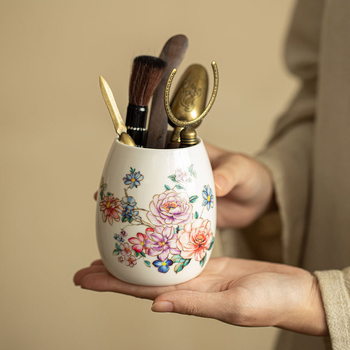 Porțelan din jad alb cu fir auriu și motiv floarea-soarelui — Set de ceremonie a ceaiului cu Șase Domni, pentru uz casnic, accesorii premium (cuțit de ceai, clește de ceai, perie de ceai)