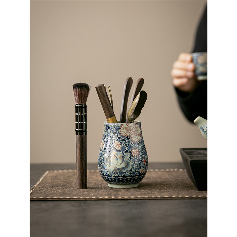 Set ceramic pentru ceremonia ceaiului cu instrumente: cuțit de ceai, clemă, perie și lingură