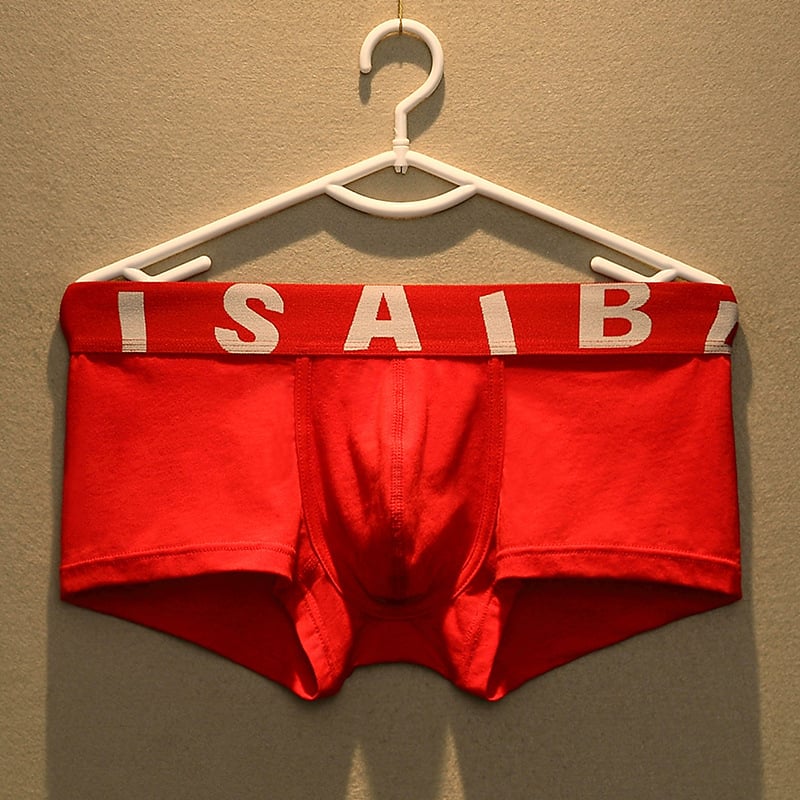 Muške bokserice od pamuka, prozračne i udobne, crvene boje, srednje visine struka, jednobojne