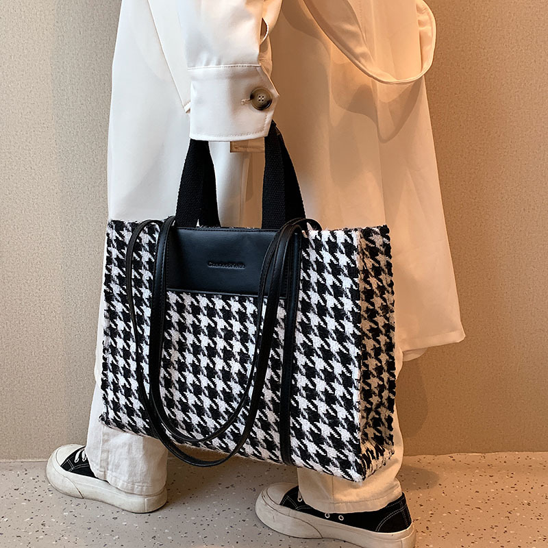Ženska tote torba s uzorkom houndstooth, s jednim ramenim remenom, 2026 nova kolekcija, velika kapaciteta za svakodnevnu upotrebu