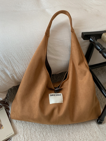 Ženska tote torba u korejskom stilu od platna, velika kapaciteta, slova u kontrastnim bojama, preko ramena ili crossbody