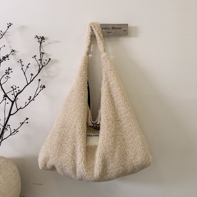 Ženska tote torba u korejskom stilu od platna, velika kapaciteta, slova u kontrastnim bojama, preko ramena ili crossbody