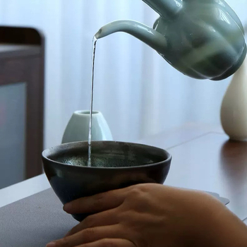 ceașcă de ceai Jian Kiln cu glazură oil-drop, dimensiune mare 12,5 cm, design cu fir auriu și dovleac atârnat