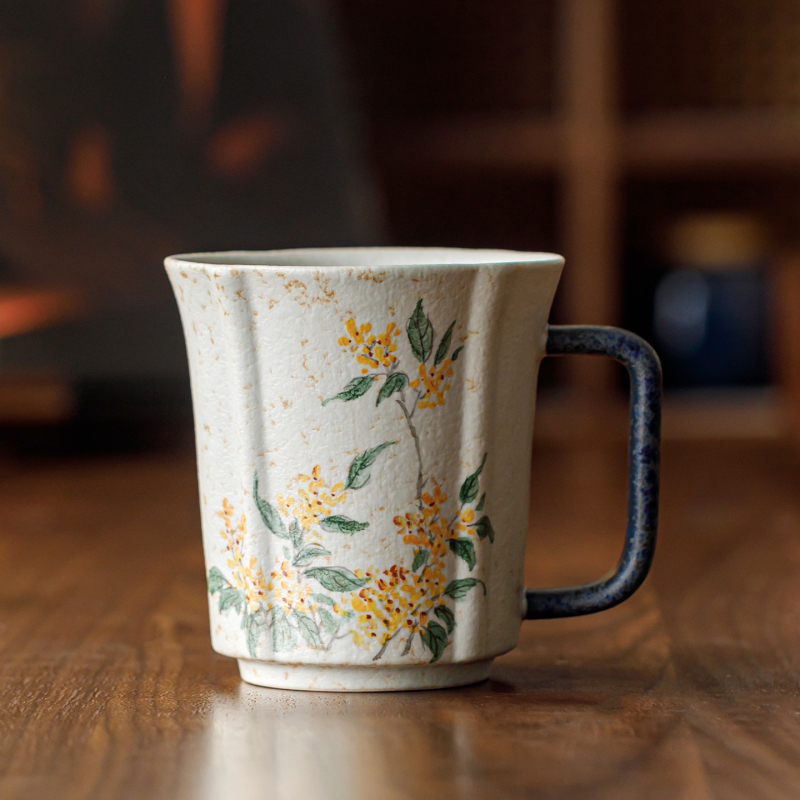 Ceașcă din porțelan alb-albastru cu motiv Osmanthus roșu pictat manual, ceramică pentru uz casnic, cafea și birou