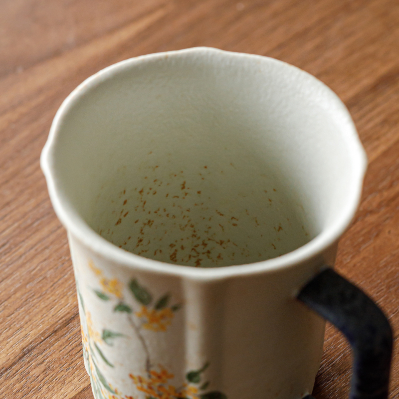 Ceașcă din porțelan alb-albastru cu motiv Osmanthus roșu pictat manual, ceramică pentru uz casnic, cafea și birou