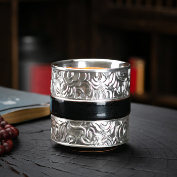 Set cadou de ceai Tangsong: ceașcă de ceai ceramică cu accente argint 999 și ceainic – cutie cadou