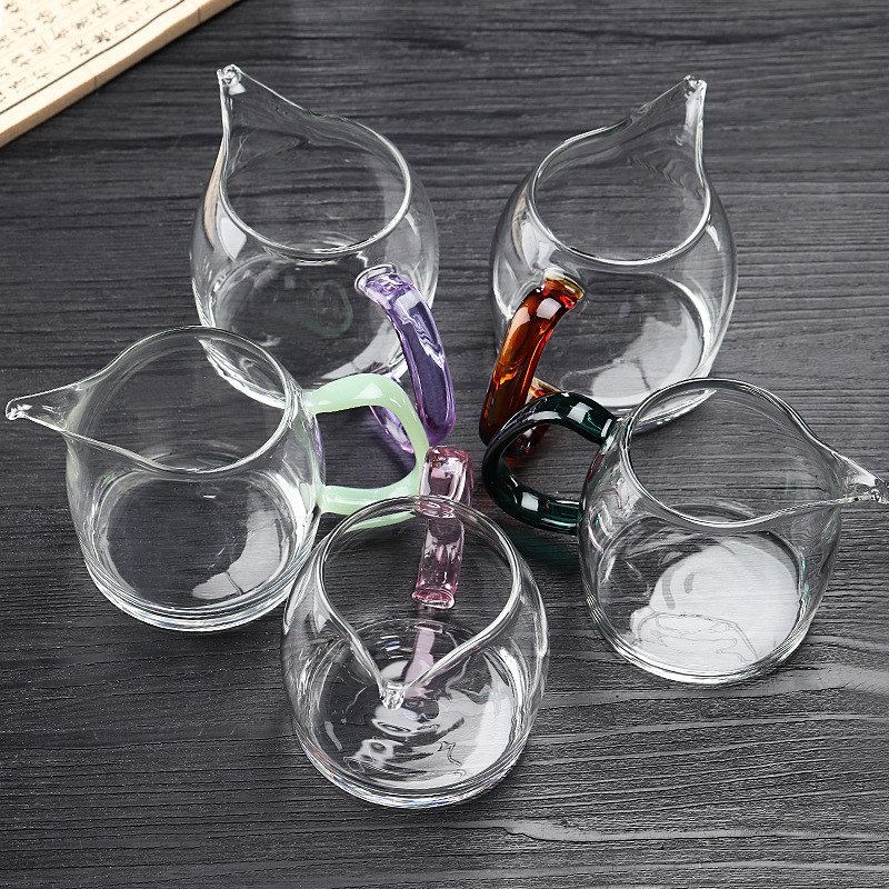 Set de ceai din sticlă borosilikat transparent, în stil japonez, design subțire, mic, cu filtru de ceai și recipient de servire.