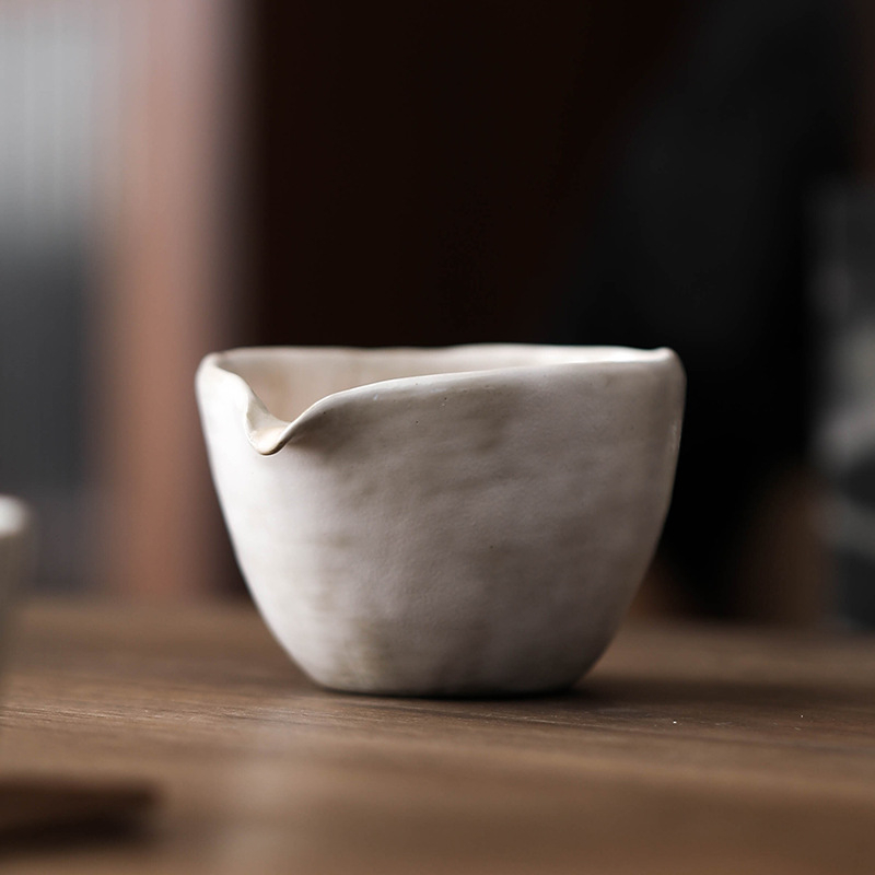 Set Kung Fu de ceai cu ceașcă din ceramică brută, căni Zen din ceramică lucrate manual și divizor de ceai