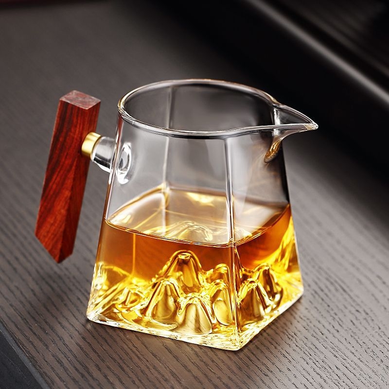 Pahar de ceai din sticlă borosilicat rezistentă la temperaturi înalte, cu mâner lateral din lemn, pătrat, pentru ceremonii de ceai