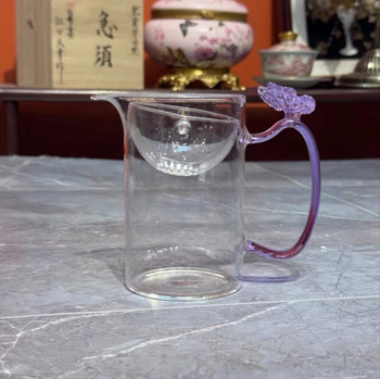 Infuzor de ceai din sticlă cu design de fluture, filtru integrat și cană pentru turnare echilibrată, pentru ceai de mandarină