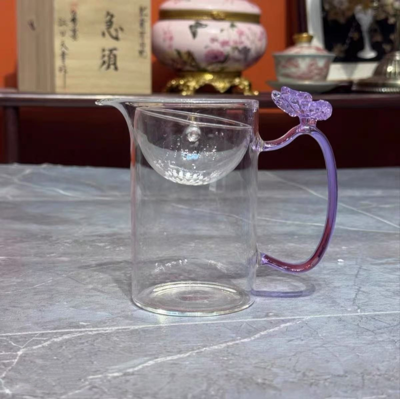 Infuzor de ceai din sticlă cu design de fluture, filtru integrat și cană pentru turnare echilibrată, pentru ceai de mandarină