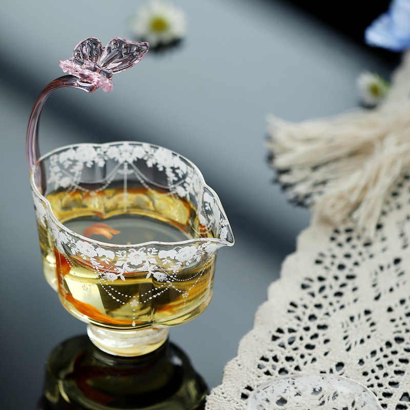 Pahar din sticlă Gongfu pentru distribuire uniformă a ceaiului, cu divizor de ceai și turnător – set de ceai pentru casă