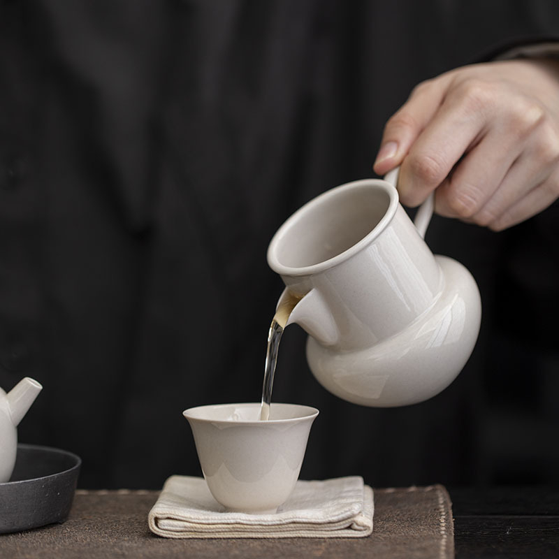Set ceramic Kung Fu pentru ceai cu ceașcă Gongdao cu mâner, tavă de ceai și stil Song