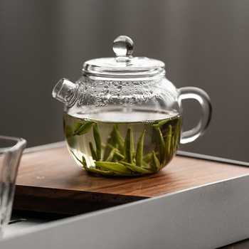 Ceainic mini floral, din sticlă borosilicat rezistentă la căldură, cu mâner de sticlă și filtru integrat