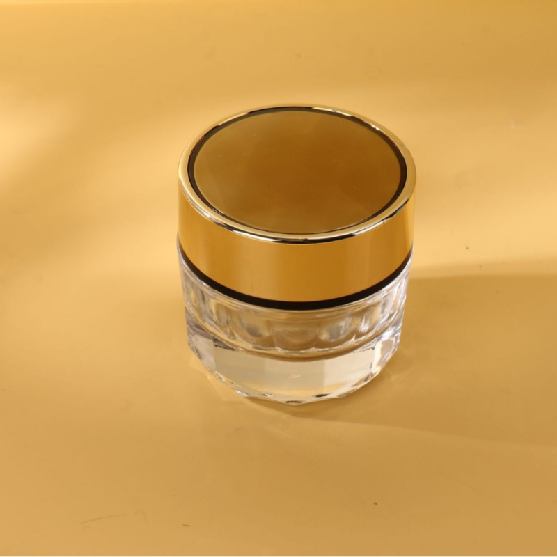 Prozirna staklena boca s pumpom za kozmetiku i njegu kože, kapaciteti 30 ml, 50 ml ili 100 ml