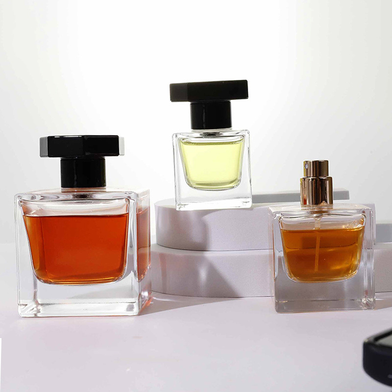 Kvadratna staklena bočica parfema 30 ml s raspršivačem, prozirna bočica 50 ml