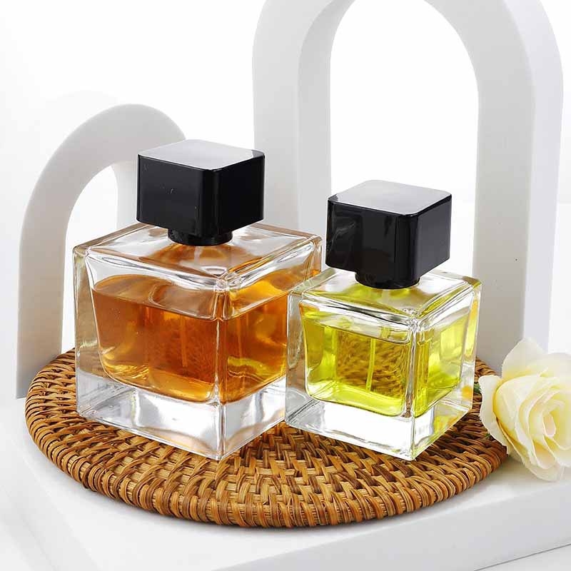 Kvadratna staklena bočica parfema 30 ml s raspršivačem, prozirna bočica 50 ml
