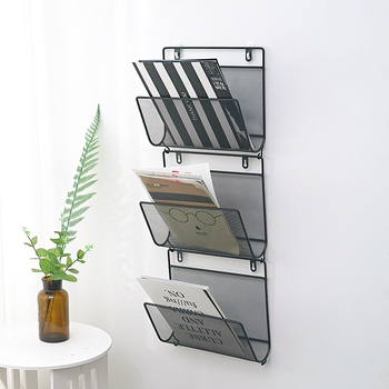Raft din fier, montat pe perete, stil Nordic, pentru cărți și reviste — depozitare minimalistă pentru living