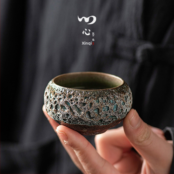 Ceașă de ceai lucrată manual din mineral stâncos cu gaură de wormhole, ceramică japoneză, ceașcă unică pentru Gongfu