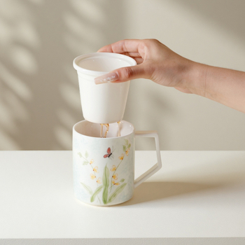 Moji ceașcă ceramică de birou cu capac, inserție interioară și filtru pentru ceai, cană cu separare ceai-apă, pictată manual, pentru uz personal