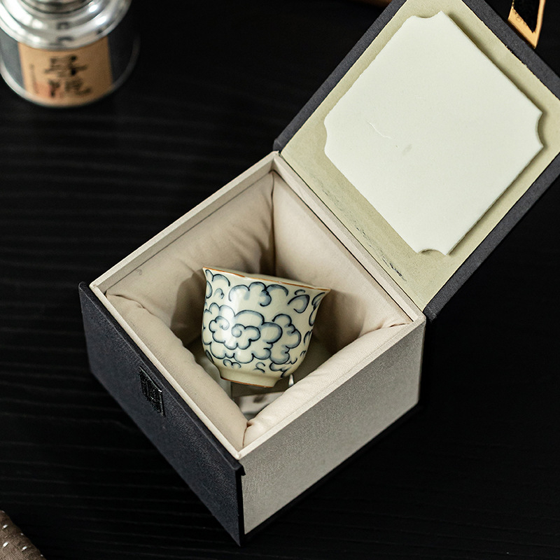 În stil antic, ceașcă de ceai ceramică Ru kiln cu margine florală, pentru uz casnic, ceașcă personală de ceai și degustare, glazură crăpată, potrivită pentru Gongfu, o singură ceașcă